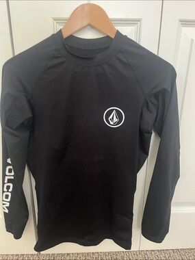Volcom Black Long Sleeve Surf Rash Guard with White Logo